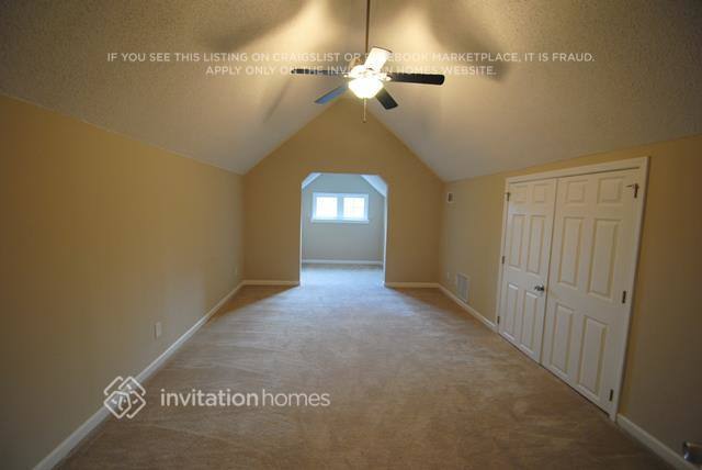 Building Photo - 2170 Memorial Dr SE