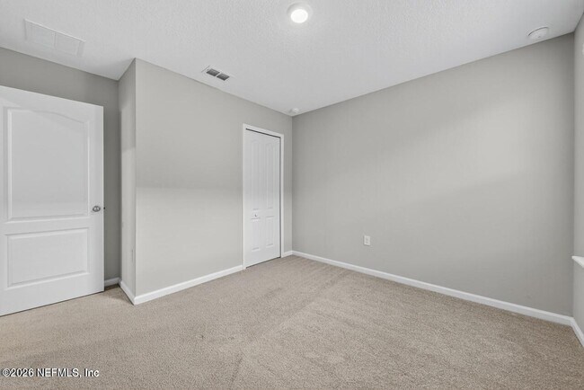 Building Photo - 66108 Edgewater Dr