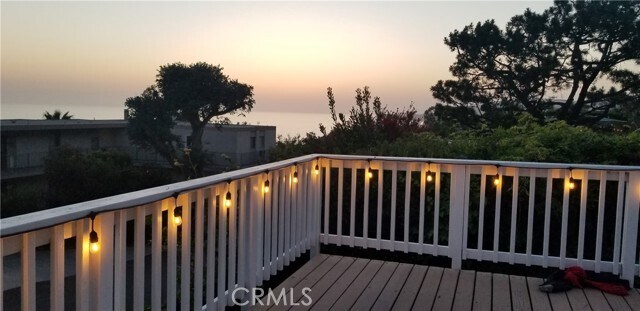 Building Photo - 2626 Solana Way