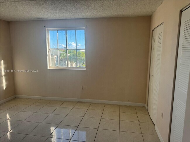 Building Photo - 6045 NW 186th St