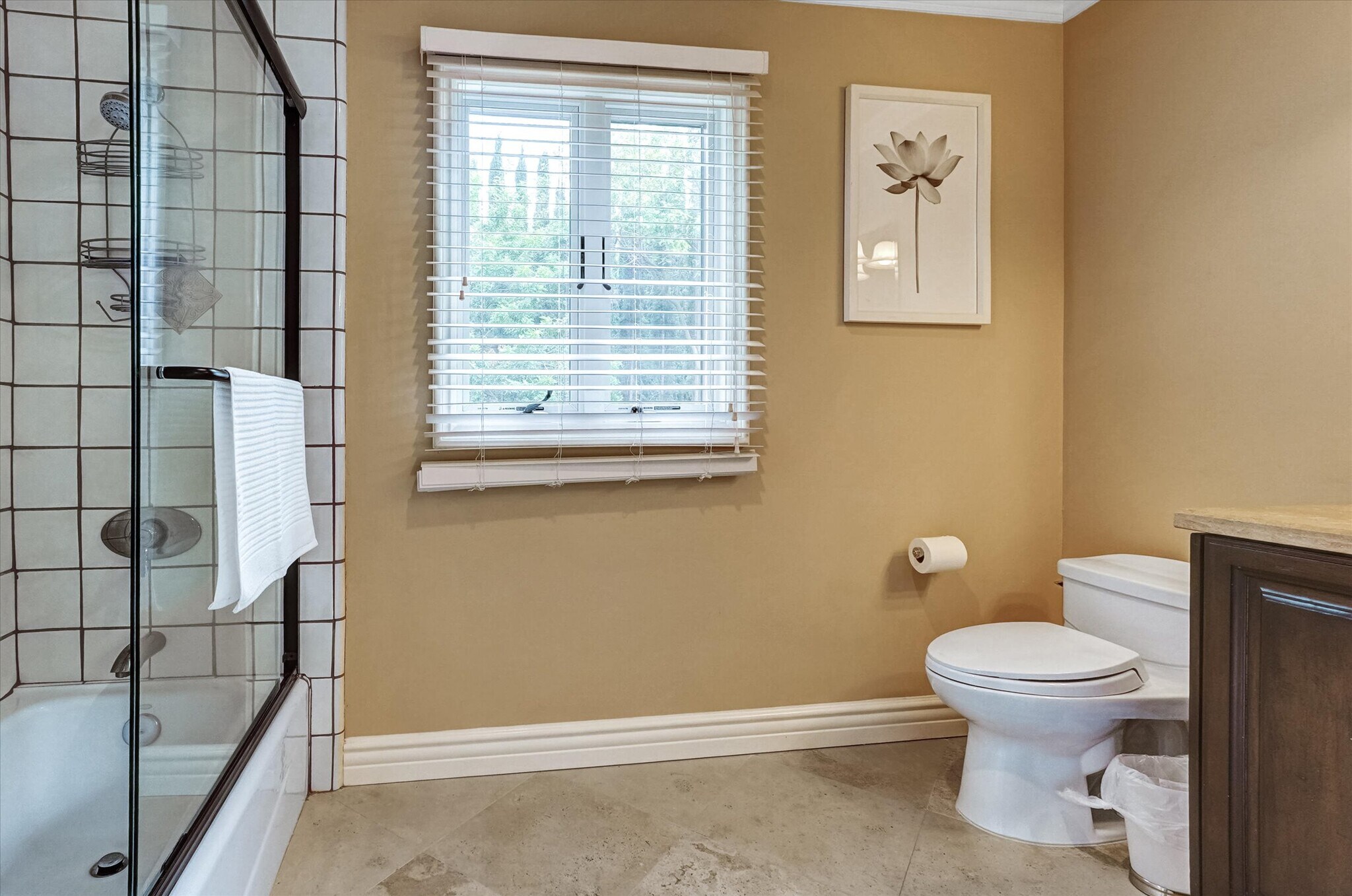 Building Photo - 4751 Topeka Dr