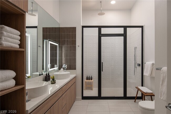 Building Photo - 11055 S Las Vegas Blvd