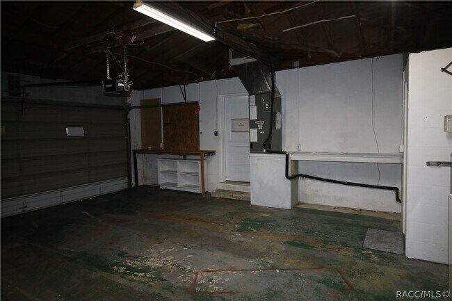 Building Photo - 1621 Teasdale St