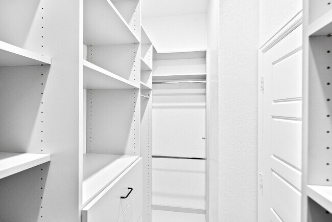 Building Photo - Built for Pasta Nights, Movie Nights, and Slow Sunday Mornings