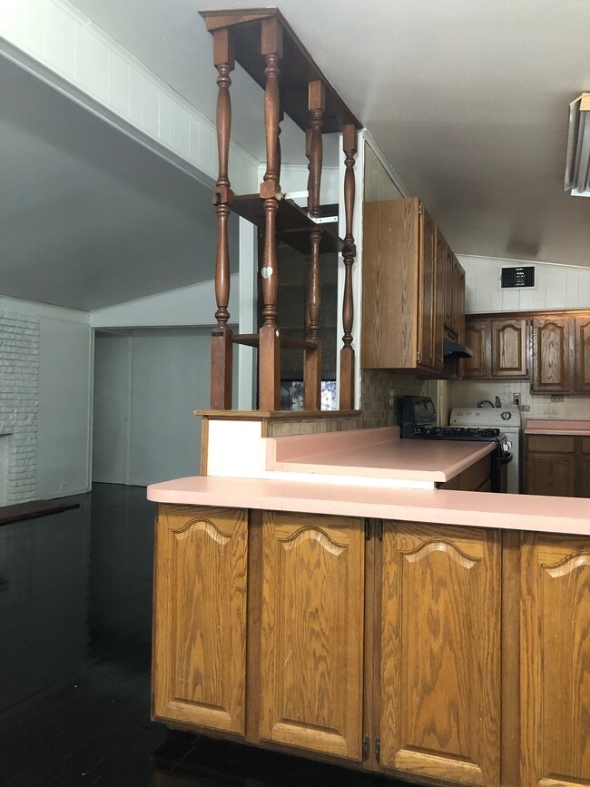 Building Photo - 5516 Heron Ave