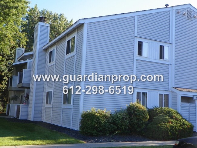 Building Photo - 2nd Floor Condo for September, Balcony, Fi...