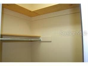 Building Photo - 1215 Skyview Blvd