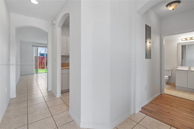 Building Photo - 2258 NE 42nd Ave