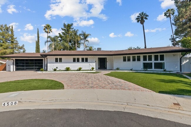 Primary Photo - UPGRADED SOUTH OF THE BOULEVARD HOME WITH ...