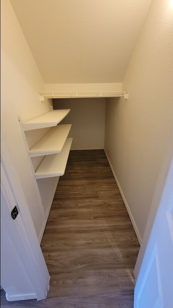 Building Photo - Spacious 4 bedroom in 7 Bar North! Near Cottonwood and Rio Rancho.