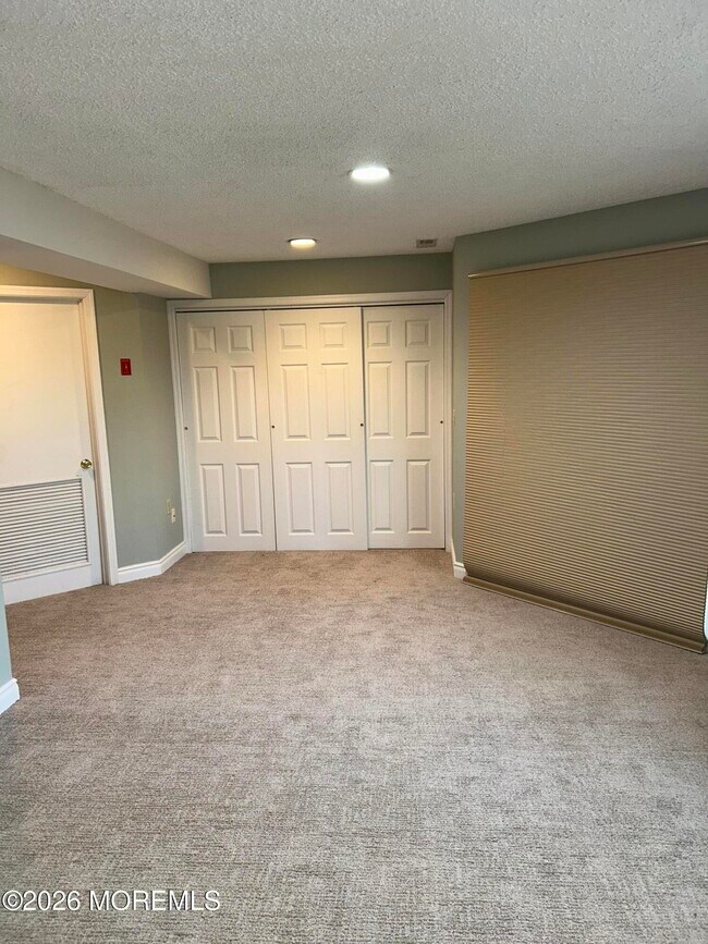 Building Photo - 316 Burntwood Trail