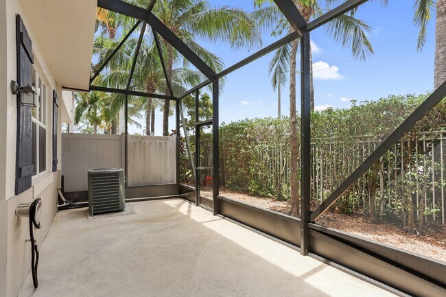 Building Photo - 4719 N Prive Cir