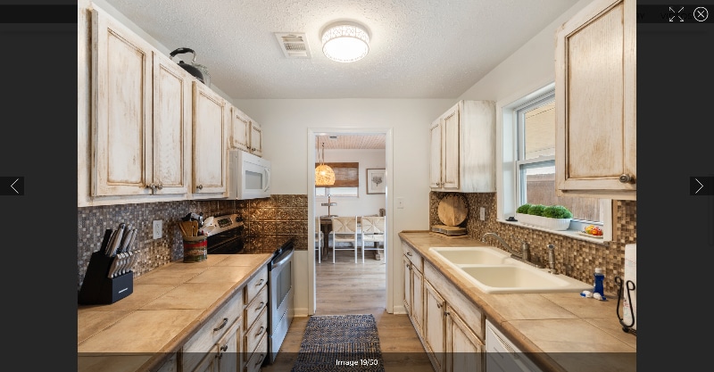 Building Photo - 22111 Bataan Ave