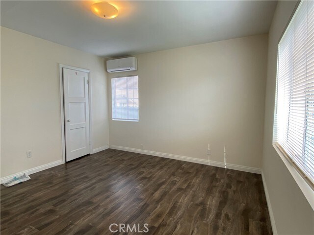 Building Photo - 217 Hazell Way