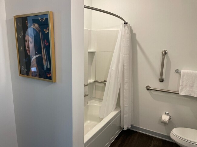 Building Photo - 5102 Aldersgate Dr