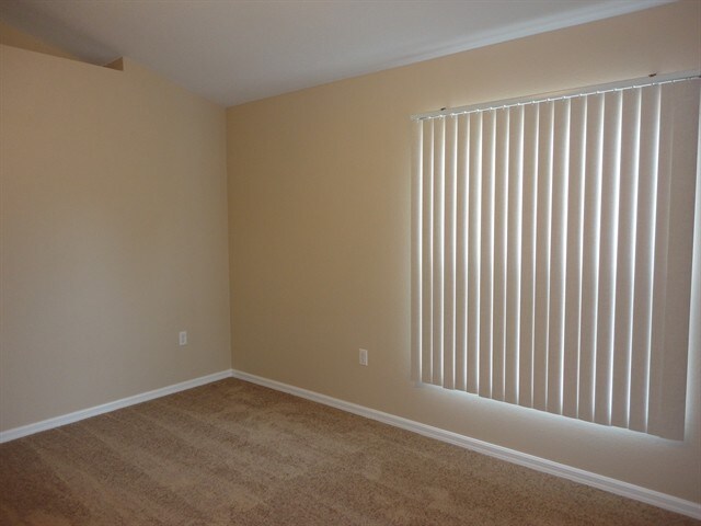 Building Photo - 1307 Sheridan Bay Dr