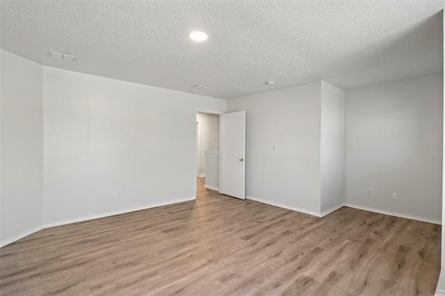 Building Photo - 4607 Green Meadow Dr
