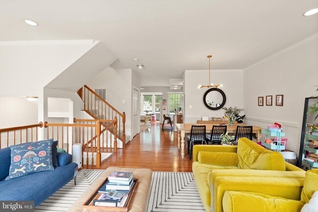 Building Photo - 12922 Starters Ln