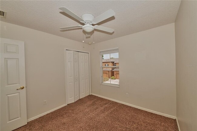 Building Photo - 2730 Retreat View Cir