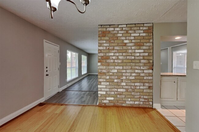 Building Photo - 12706 Pantano Drive