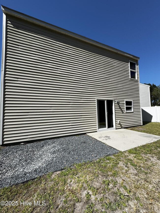 Building Photo - 1505 Pleasant Holw Ct SE