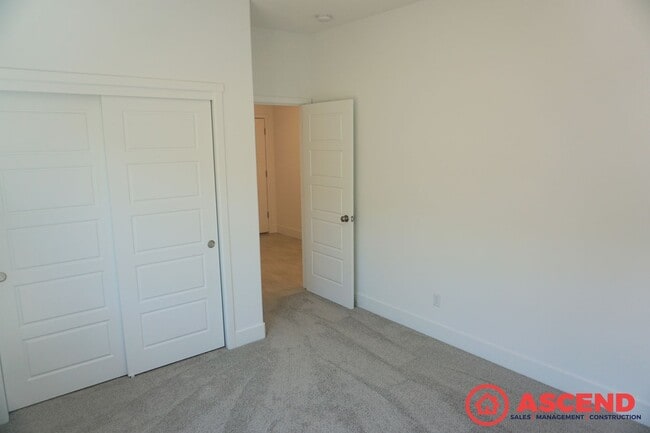 Building Photo - *Move In Special* -Gorgeous new build home...