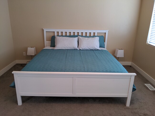 MBR - 122 S Tamarak Cir