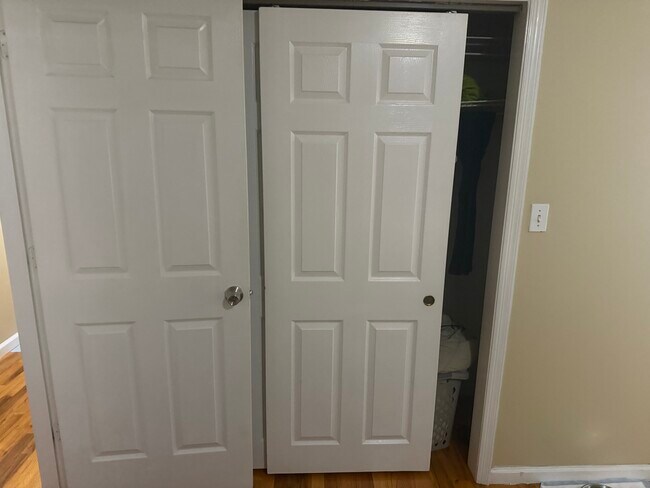 Building Photo - 1336 K St