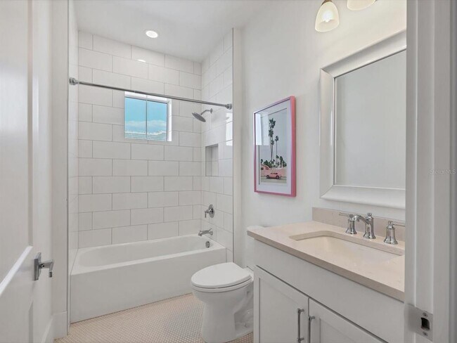 Building Photo - 8331 Sea Glass Ct