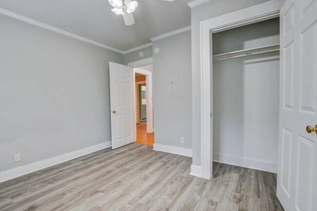 Building Photo - 1839 Elsey Dr