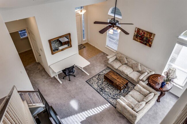 Building Photo - 10300 Laredo Dr