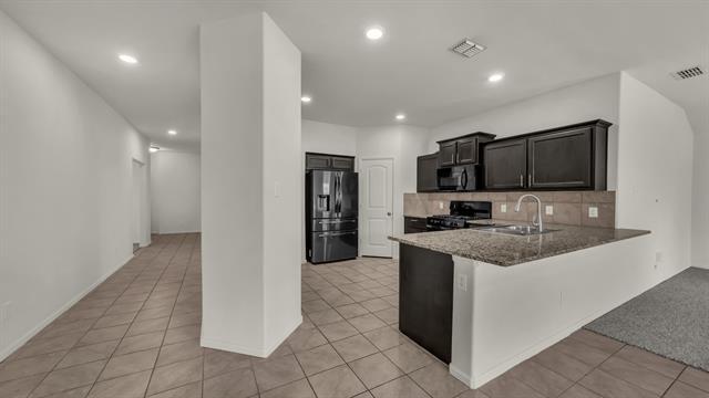 Building Photo - 6948 Freeboard Wy