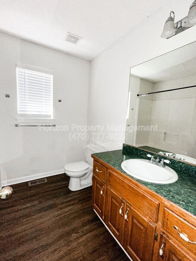 Building Photo - 5815 Quail Trail