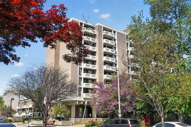 Building Photo - 429 N St SW