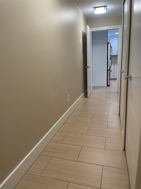 Building Photo - 5735 Acorn Ln