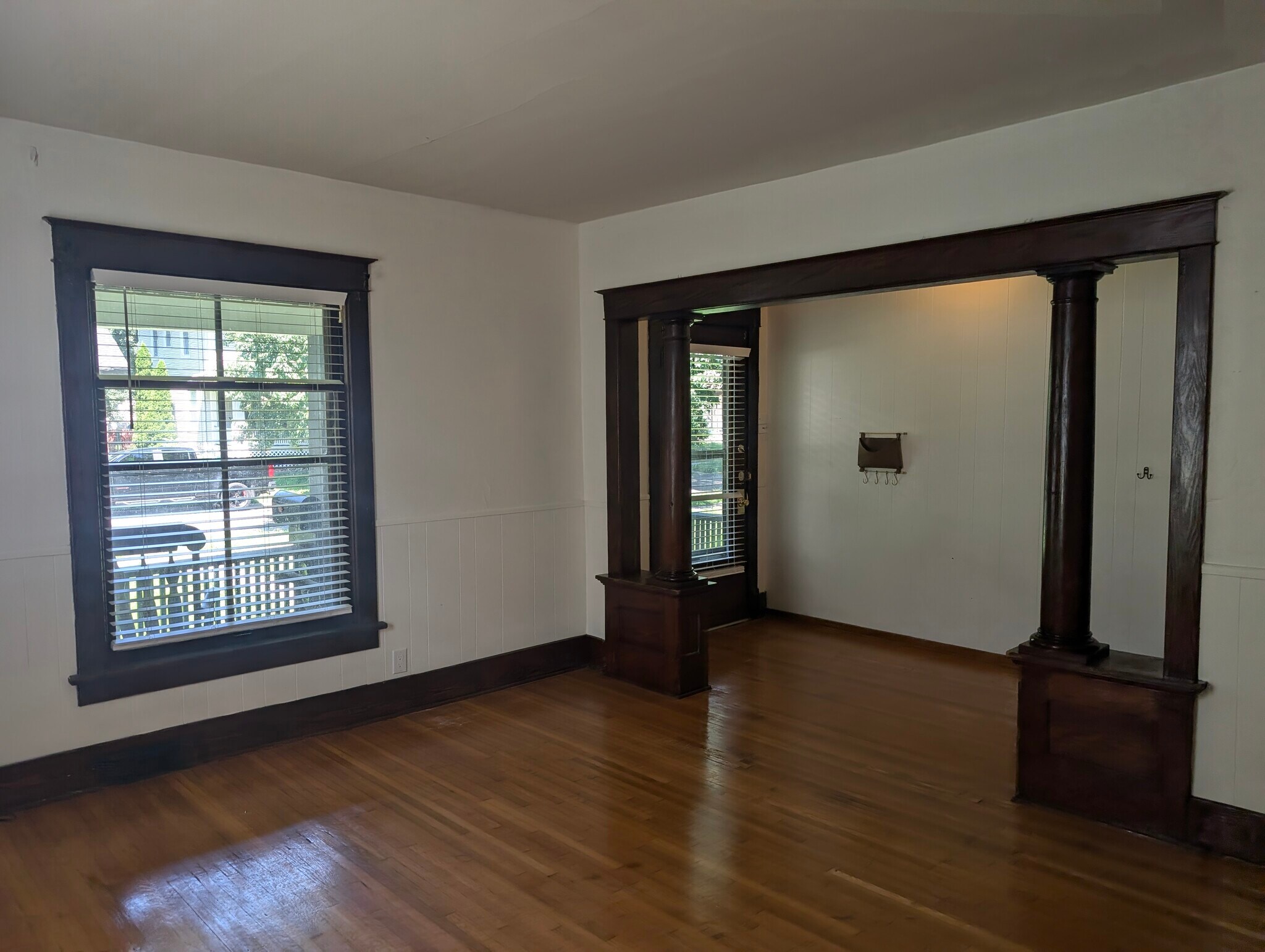 Building Photo - 1524 S 24th St