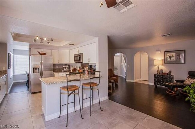 Building Photo - Summerlin Beauty! Unfurnished