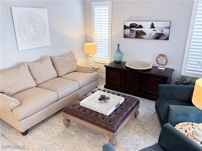 Building Photo - 9140 Southmont Cove
