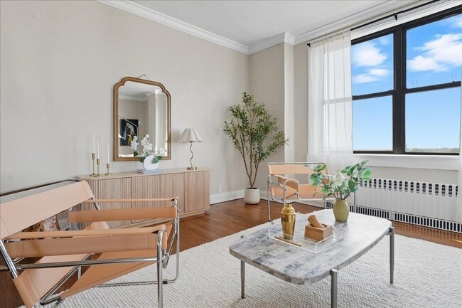 Building Photo - 2600 John F. Kennedy Blvd