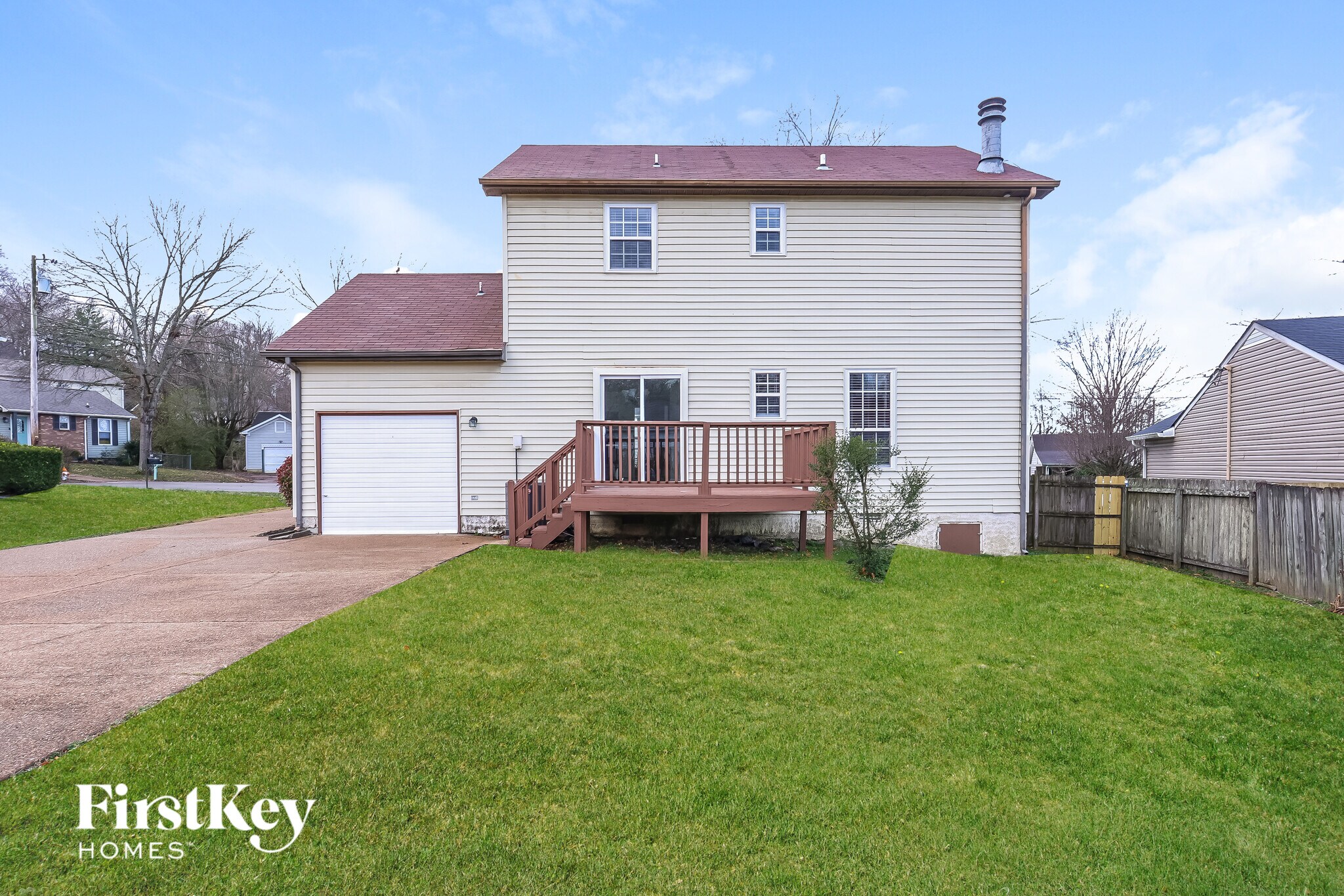 Building Photo - 1013 Carriage Way Ct