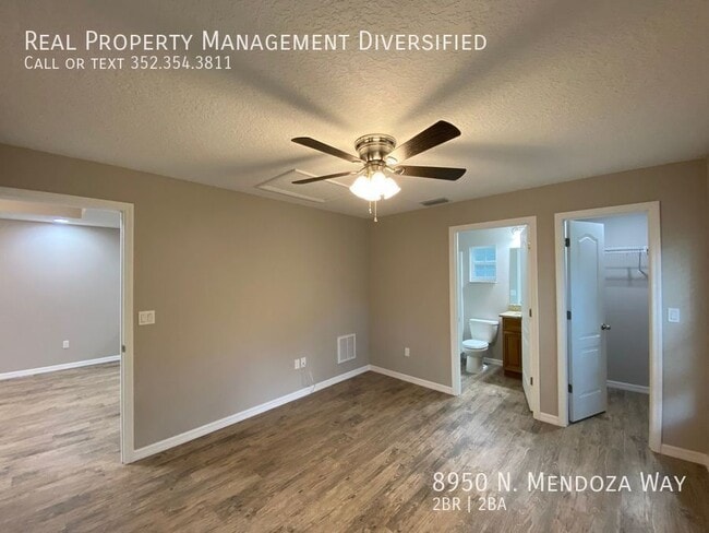 Building Photo - 8950 N Mendoza Way