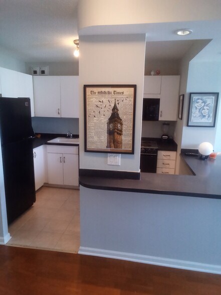 Building Photo - 405 N WABASH