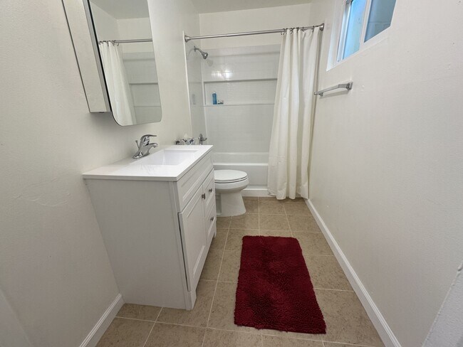 Building Photo - 7339 Starward Dr