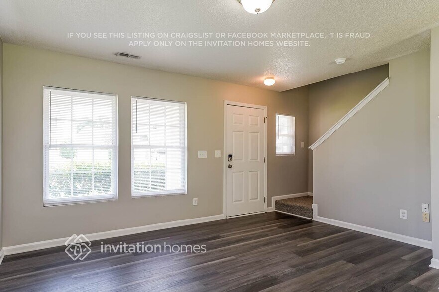 Building Photo - 2633 Quarry Ridge Ln