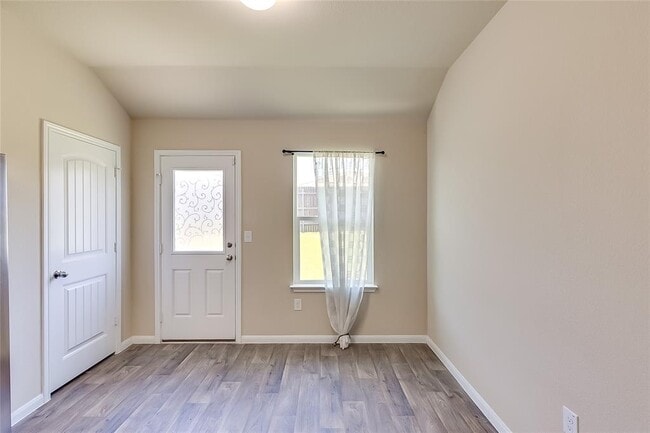 Building Photo - 12213 Riprap Dr