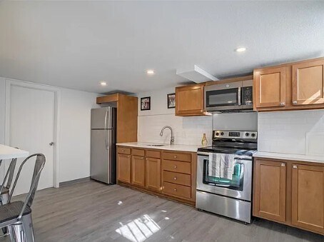 Building Photo - 2090 S Wolff St