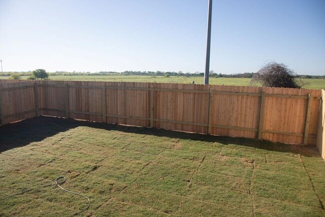 Building Photo - 1127 Catfish Ln