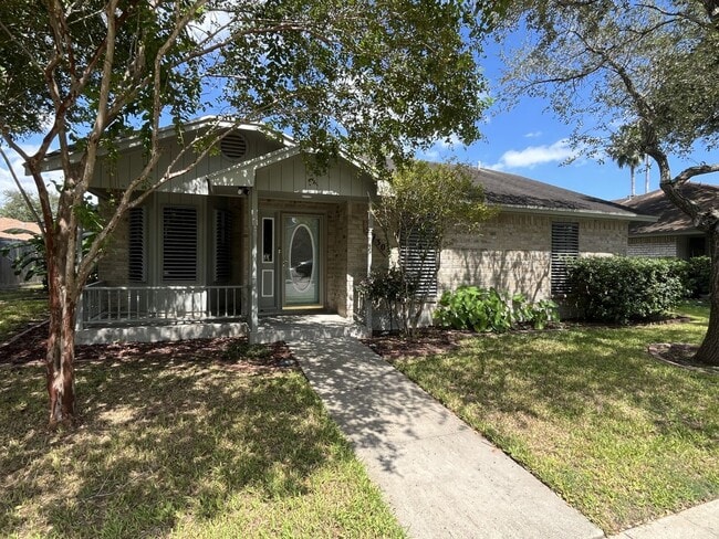 Primary Photo - 3 Bedroom 2 Bath Southside!!