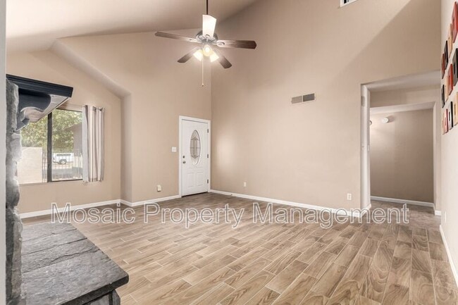 Building Photo - 4307 E Contessa St