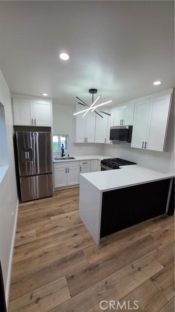 Primary Photo - 7047 Nestle Ave